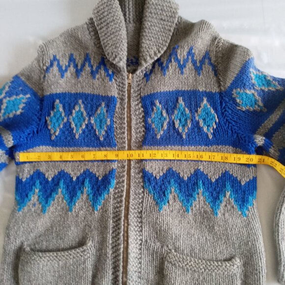 Vintage 1960s Mary Maxim handknit Full Zip  Cowichan cardigan sweater /jacket - Picture 3 of 8